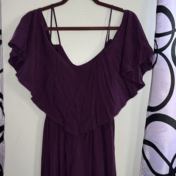 Women Express Cold Shoulder Purple V Flap Short Rayon Soft Dress Size Small - Picture 1 of 9